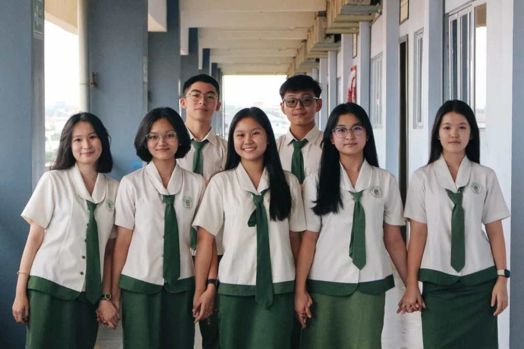 Senior High School students at Sekolah Mondial